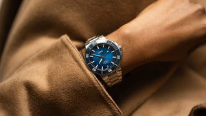 Oris Aquis Date Calibre 400 Automatique (cadran bleu / 43,5mm)