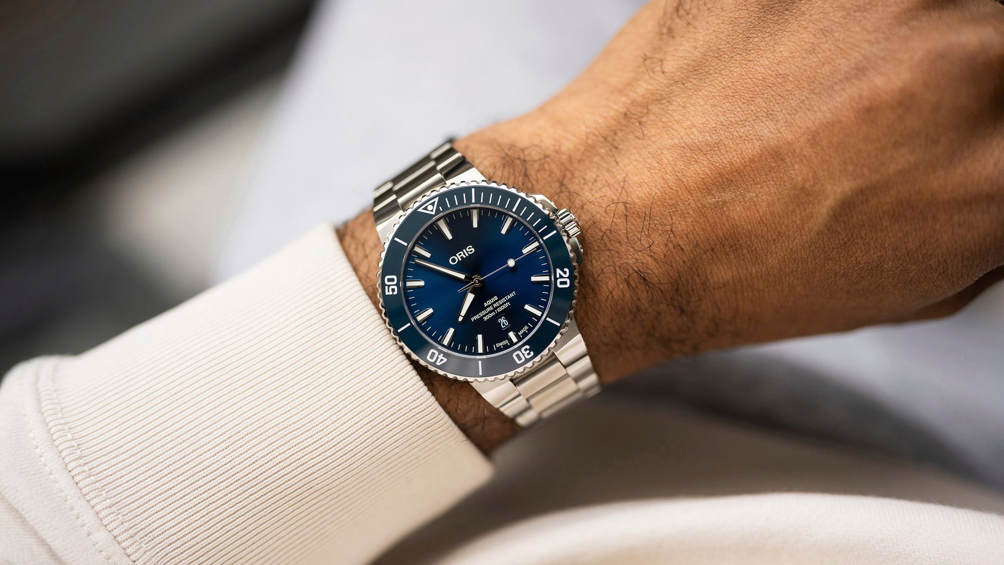 Oris Aquis Date Automatic (cadran bleu / 43,5 mm)