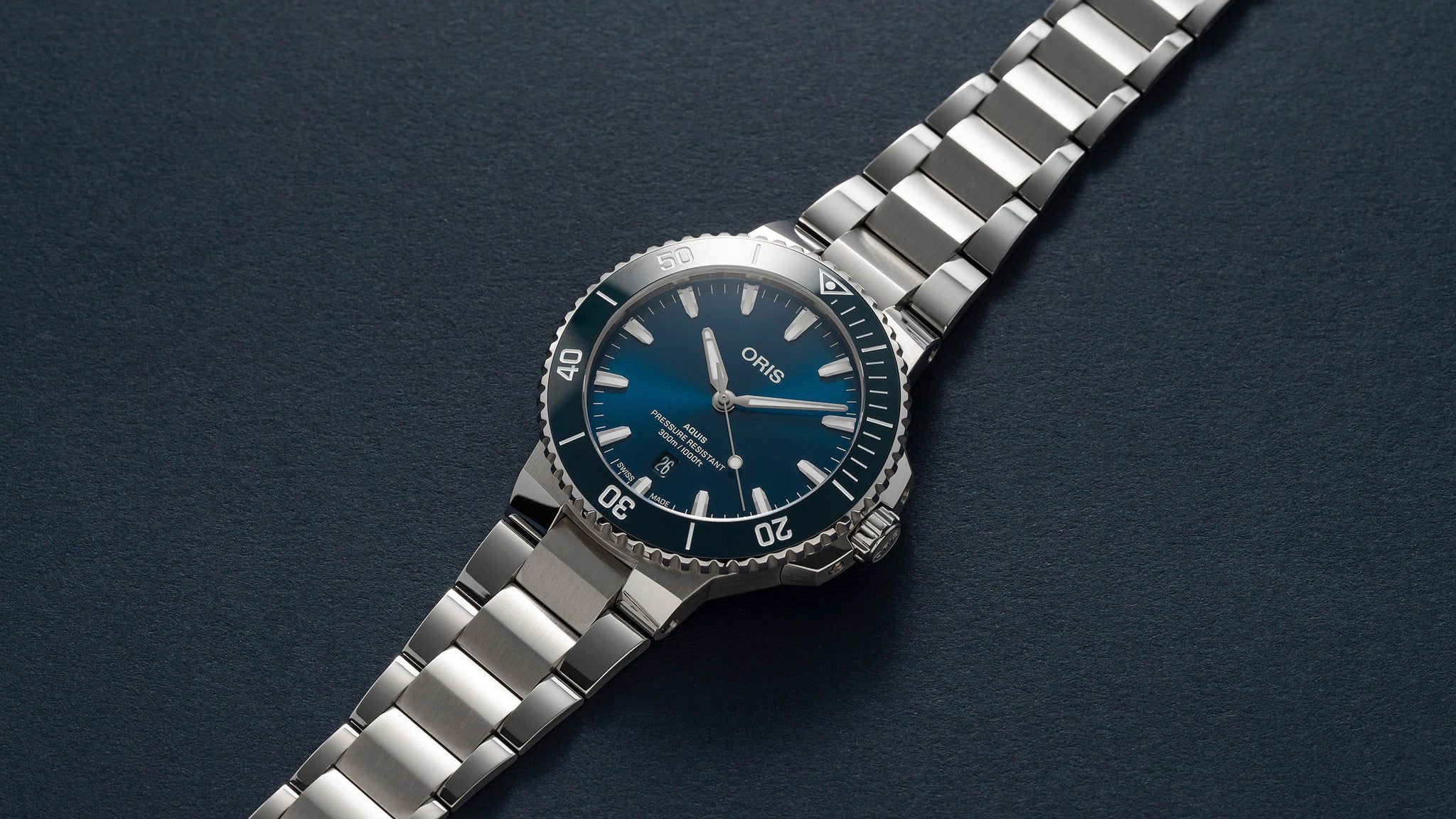 Oris Aquis Date Automatic (cadran bleu / 43,5 mm)