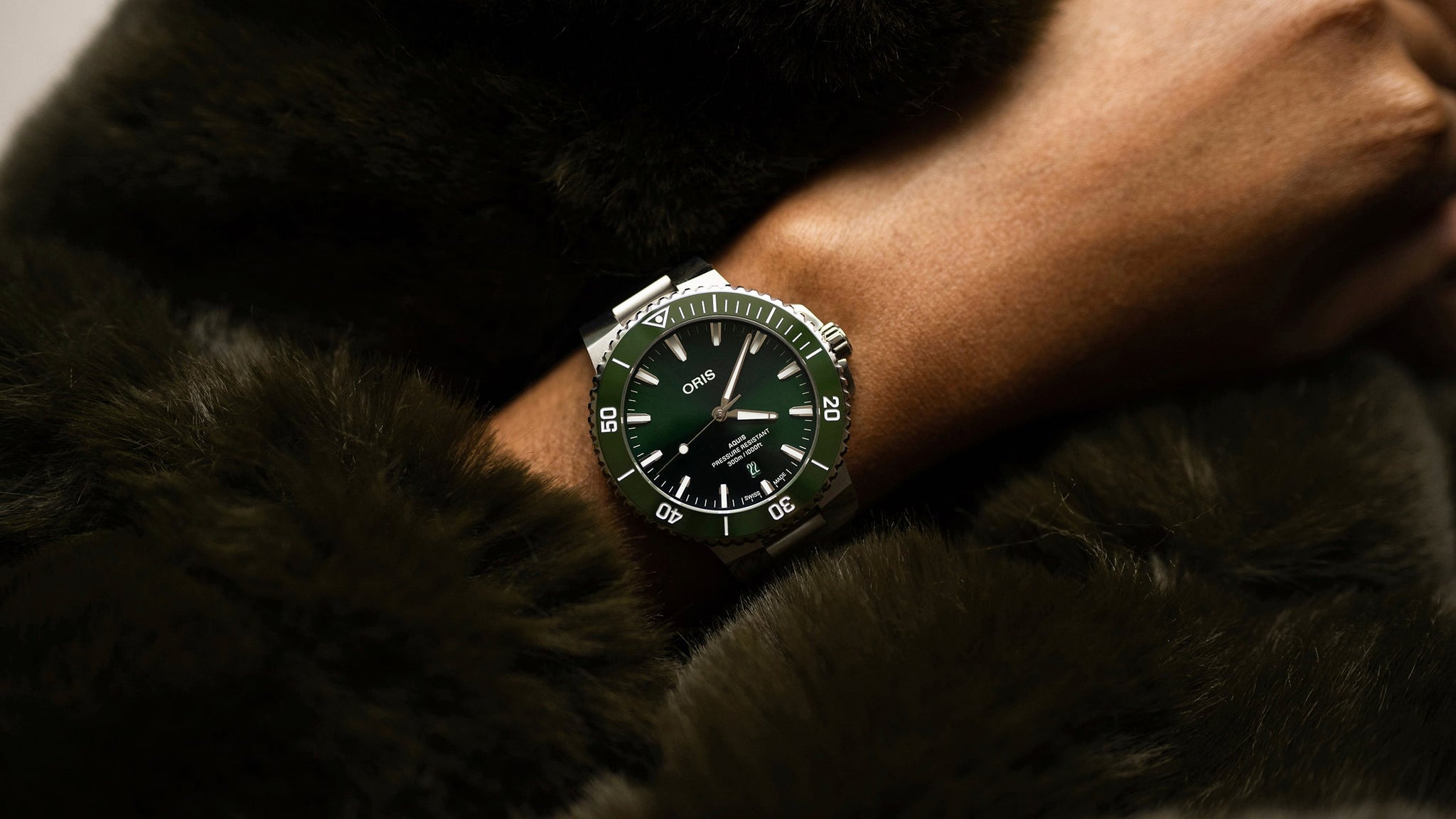 Oris Aquis Date Automatic (cadran vert / 43,5 mm)