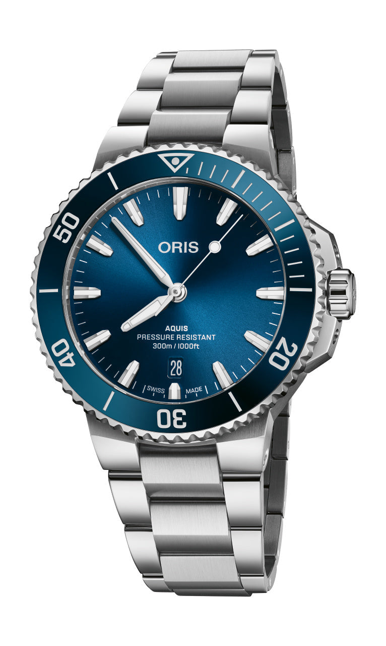 Oris Aquis Date Automatic (cadran bleu / 43,5 mm)