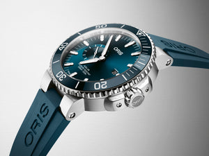 Oris Aquis Small Second Date Automatic REF#743 7733 4155 (Blue Dial / 45.5mm)