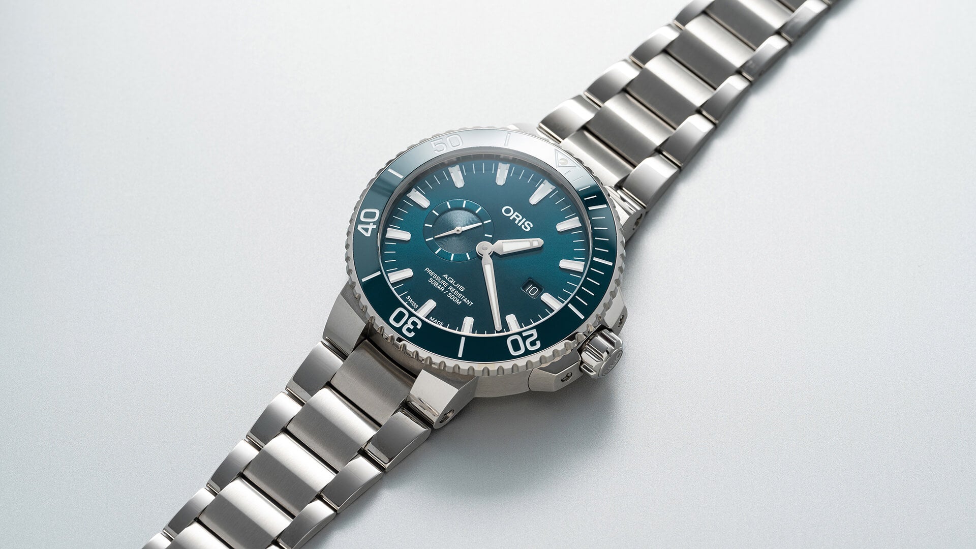 Oris Aquis Small Second Date Automatic REF#743 7733 4155 (Blue Dial / 45.5mm)