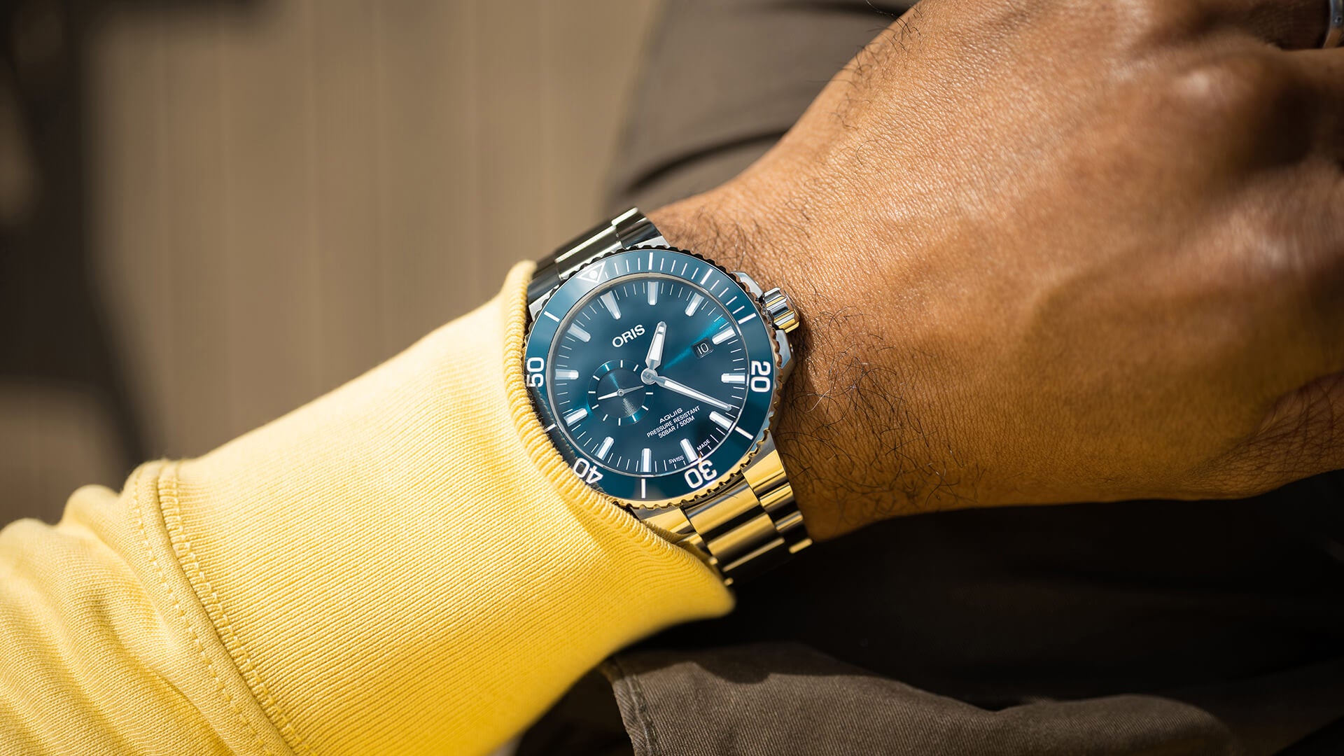 Oris Aquis Small Second Date Automatic REF#743 7733 4155 (Blue Dial / 45.5mm)