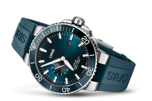 Oris Aquis Small Second Date Automatic REF#743 7733 4155 (Blue Dial / 45.5mm)