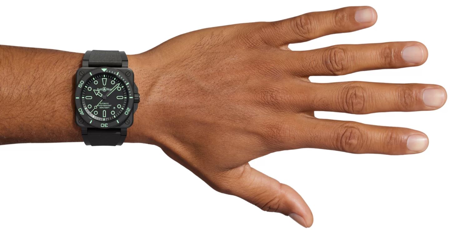 Bell & Ross BR 03 Diver Lum Outline Automatic BR03A-D-OL-CE/SRB (Black Dial / 42mm)