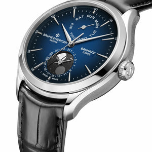 Baume Et Mercier Clifton Baumatic Day Date Moonphase Automatic (Cadran bleu / 42mm)