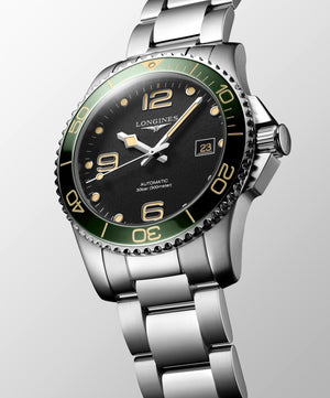 Longines HydroConquest Automatic (Cadran noir / 41mm / Lunette verte)