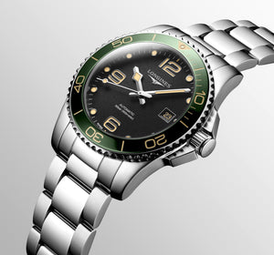 Longines HydroConquest Automatic (Cadran noir / 41mm / Lunette verte)