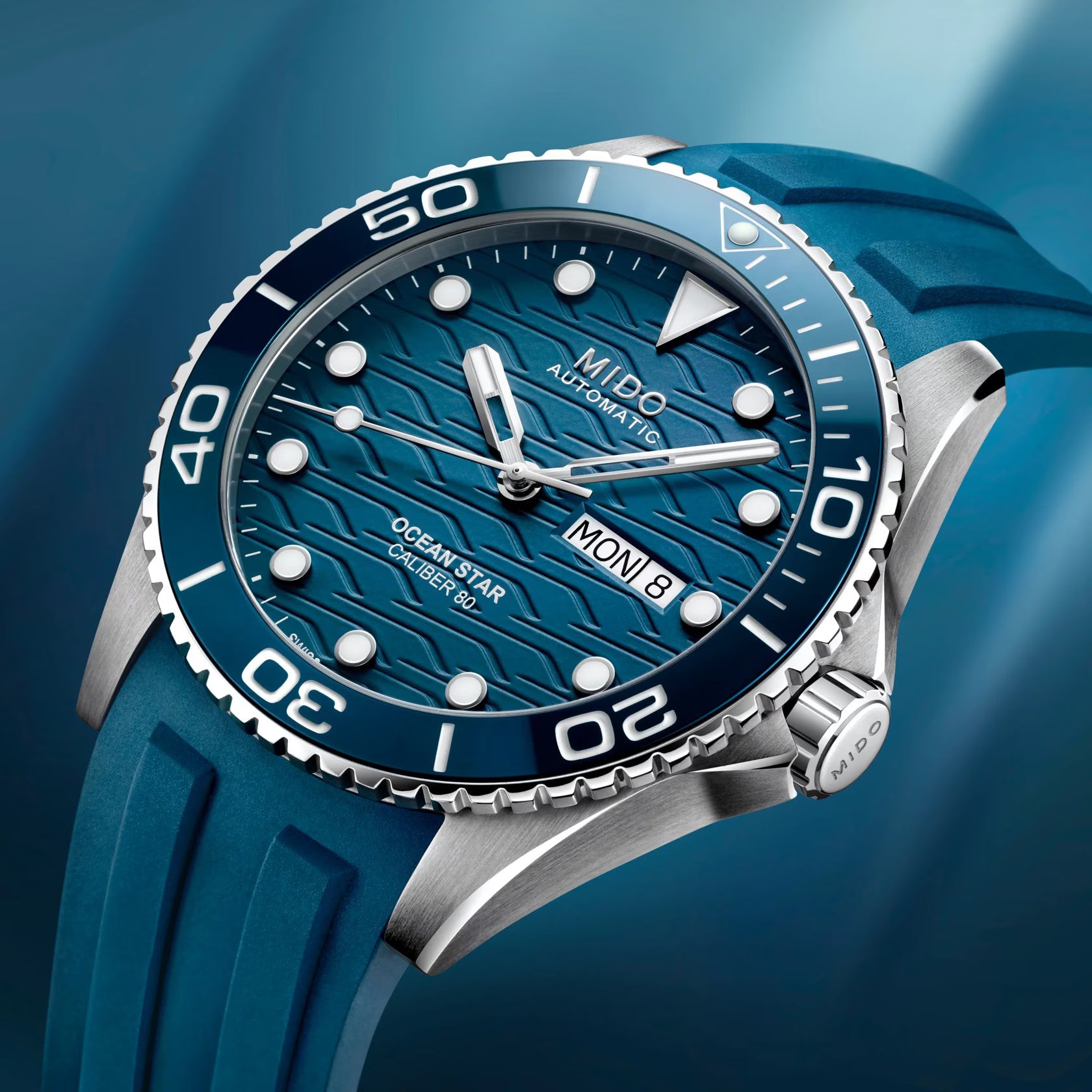 MIDO Ocean Star 200C Automatic (Blue Dial / 42.5mm)