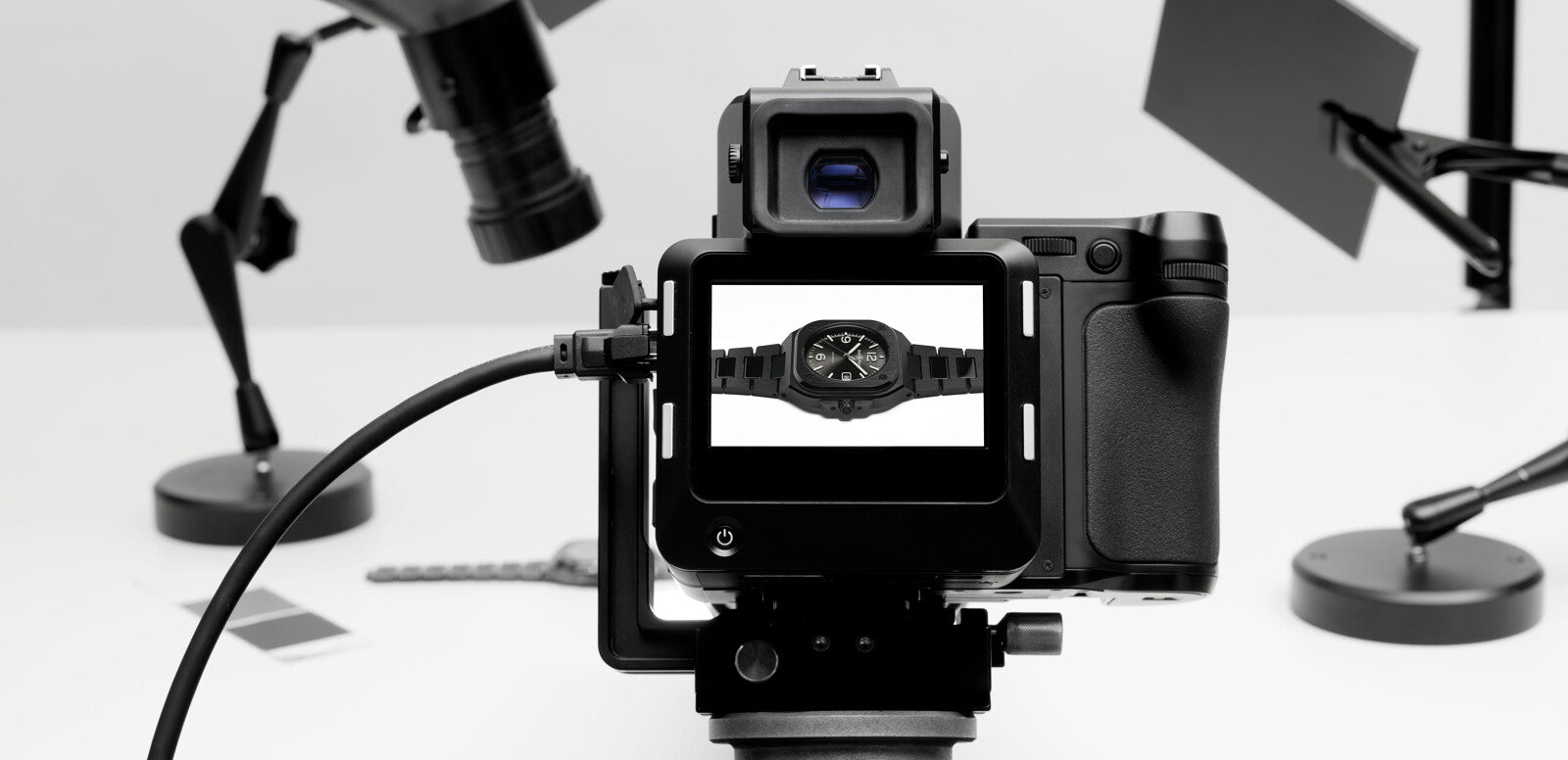 Bell & Ross BR 05 Black Ceramic Automatic BR05A-BL-CE (Black Dial / 41mm)