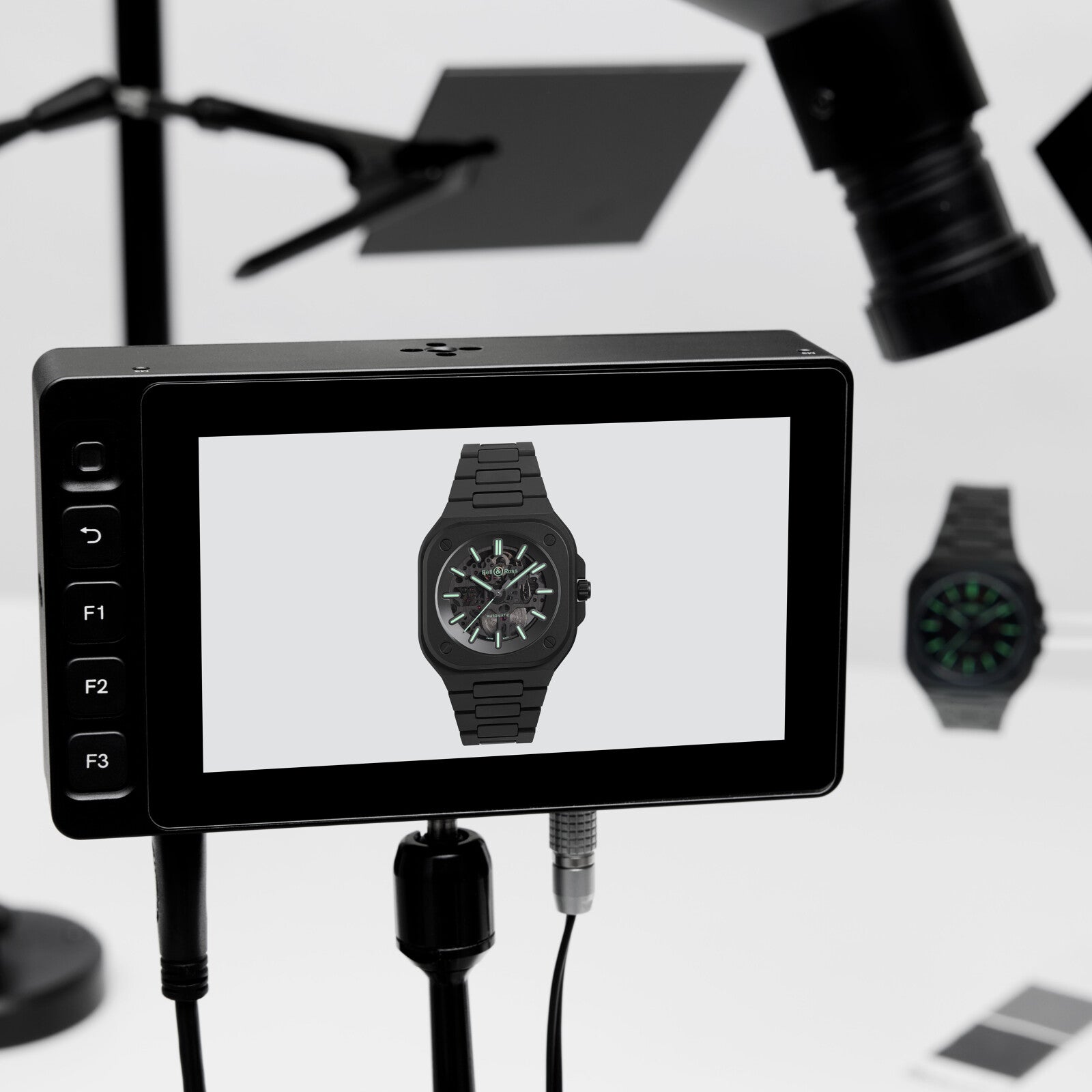 Bell & Ross BR 05 Skeleton Black Lum Ceramic Limited Edition Automatic BR05A-BLM-SKCE/SCE (Black Dial / 41mm)