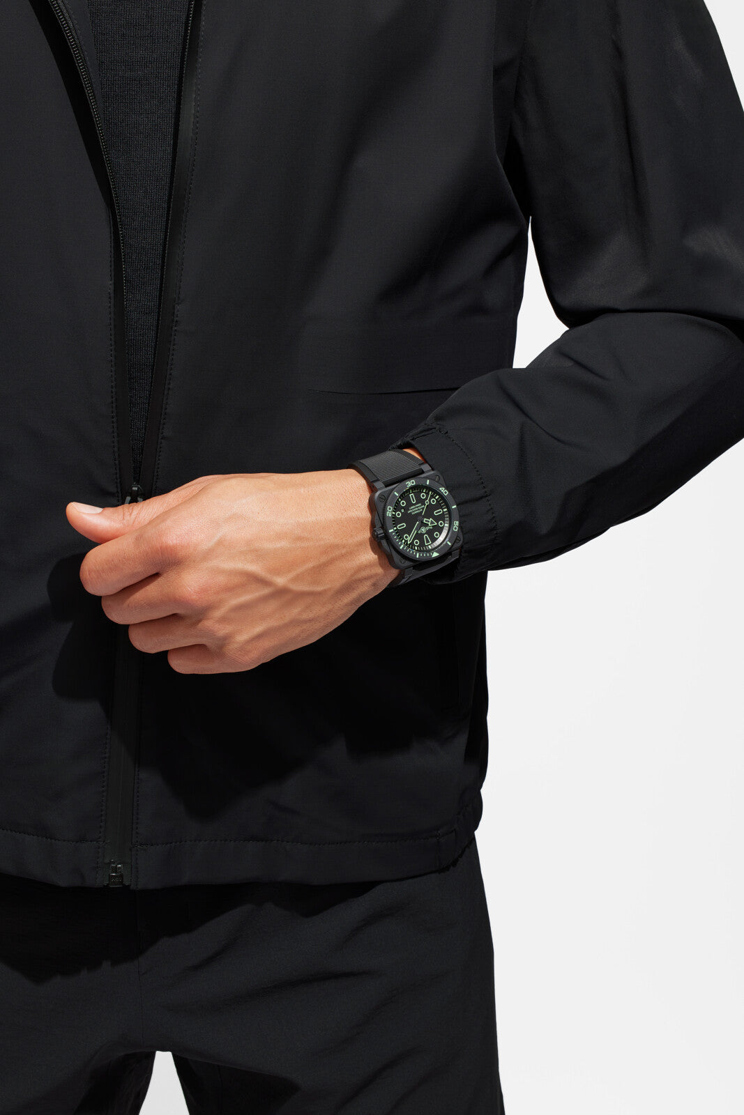 Bell & Ross BR 03 Diver Lum Outline Automatic BR03A-D-OL-CE/SRB (Black Dial / 42mm)