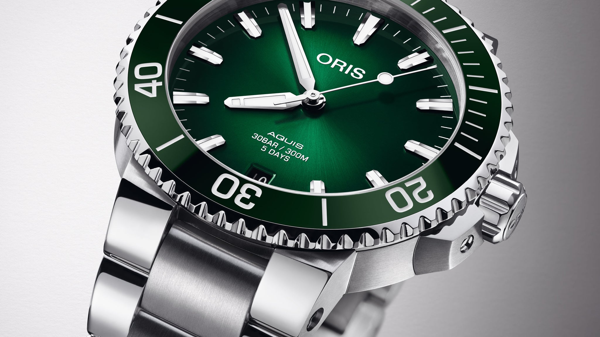 Oris Aquis Date Calibre 400 Automatic (Cadran vert / 43.5mm)