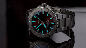 Oris Aquis Date Automatic REF#73377304158-0782405PEB (Cherry Dial / 43.5mm)