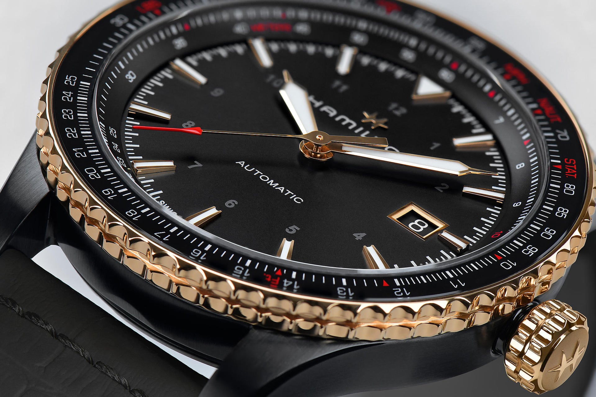 Hamilton Khaki Aviation Converter Auto (cadran noir / 42mm / accents roses)