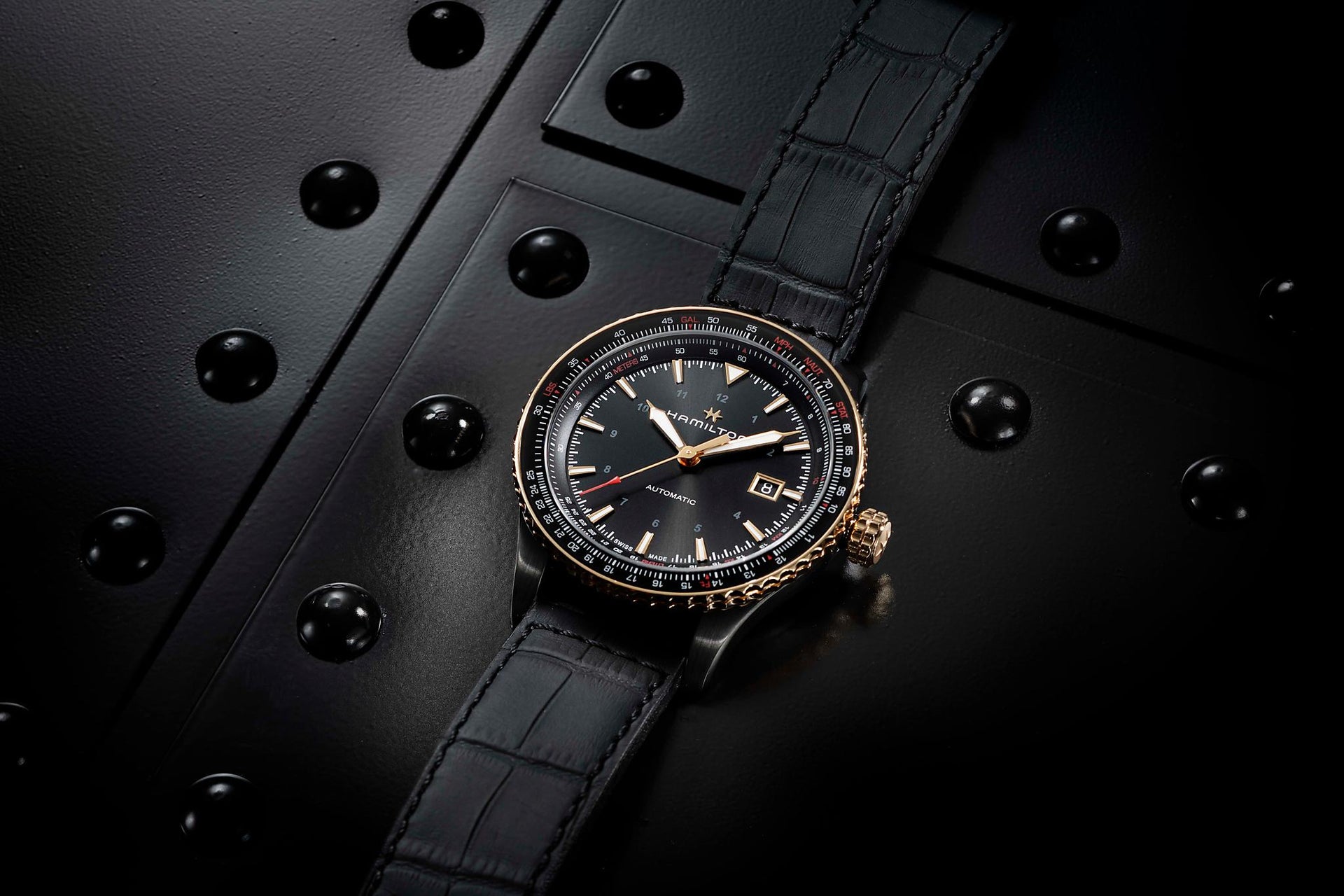 Hamilton Khaki Aviation Converter Auto (cadran noir / 42mm / accents roses)