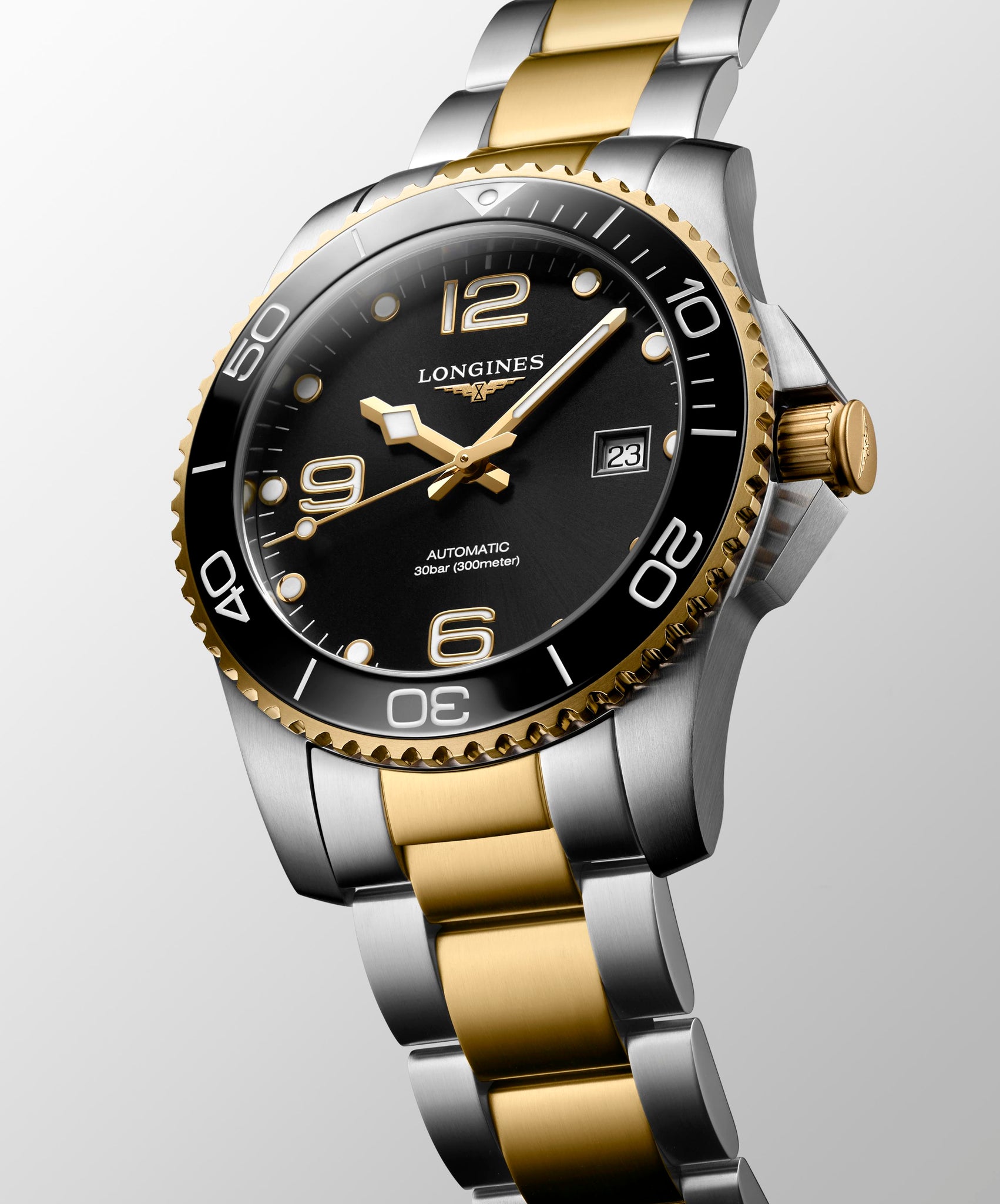 Longines HydroConquest Automatic (Cadran noir / 41mm / Jaune bicolore)