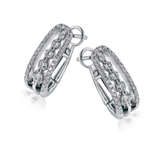 Boucles d'oreilles Simon G en or blanc 18 carats à trois rangs de diamants