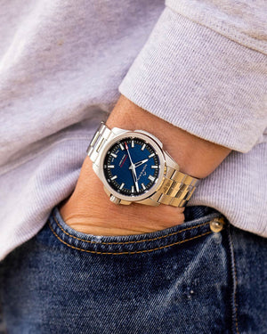Norqain Independence 21 Limited Edition Auto (Blue Dial / 42mm)