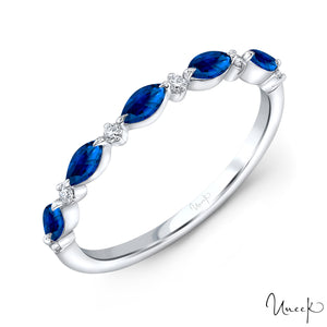 Bague empilable 14KW avec saphirs bleus en forme de marquise, diamants ronds et est/ouest, Uneek