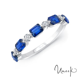 Uneek - Bracelet demi-éternité 18 carats avec saphirs bleus taille émeraude, diamants ronds et diamants est/ouest